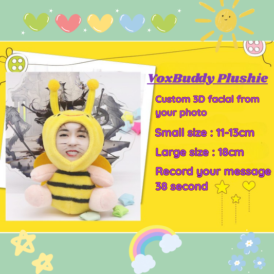 VoxBuddy Plushie with a child in a bee costume on a colorful background. Custom 3D facial from your photo. size : 11-13cm, and 18cm, Record your message 38 second. Custom Gift-Personalized Talking Photo Keychain, gift for couples, ift for boyfriend / girlfriend long-distance relationship gift meaningful keepsake
